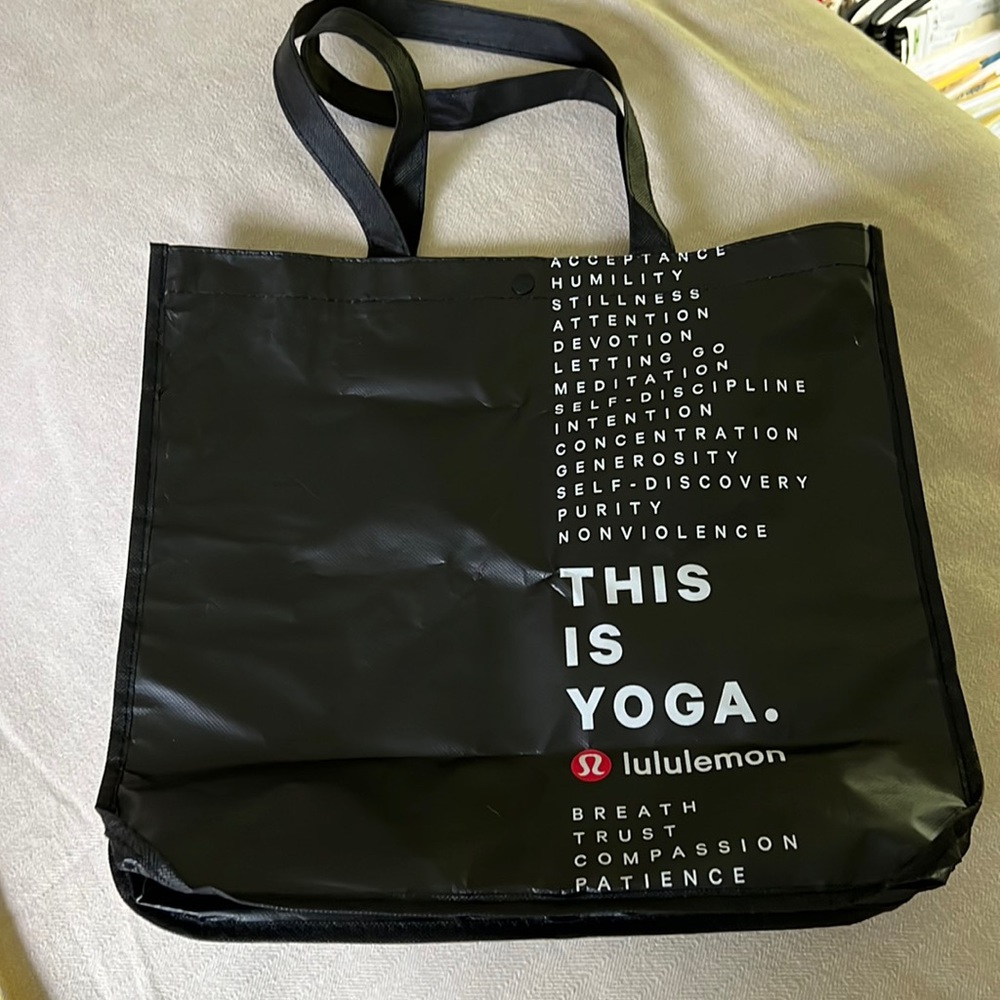 Lululemon Tote